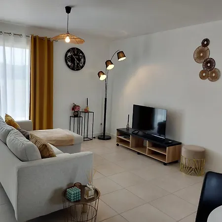 Maison Neuve A Bessens Buitenkant foto